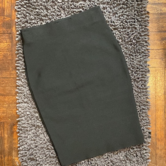 Akira Good Form Bandage MIDI Skirt - Picture 5 of 8